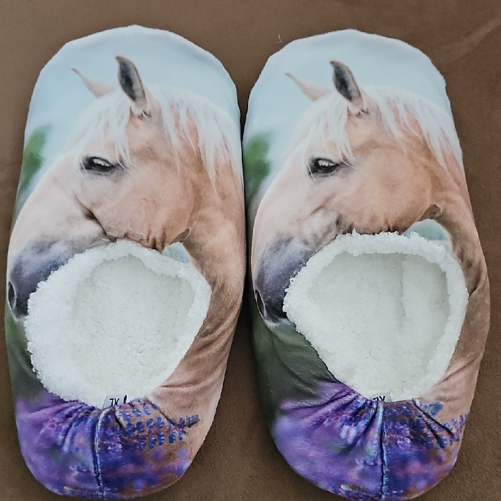 NEW Horse Print Cozy Slippers
